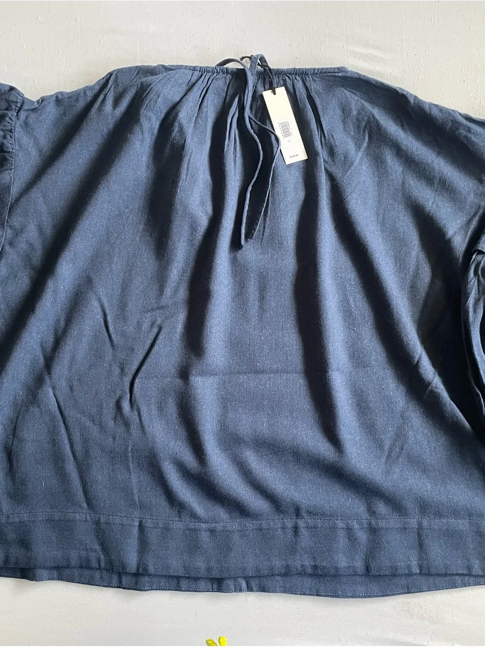 Banana Republic Women’s Blue Solid Woven Cotton V-Neck Tie Balloon Blouse